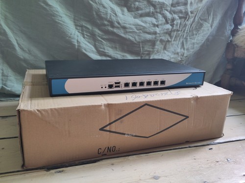 Rackmount network server - network,